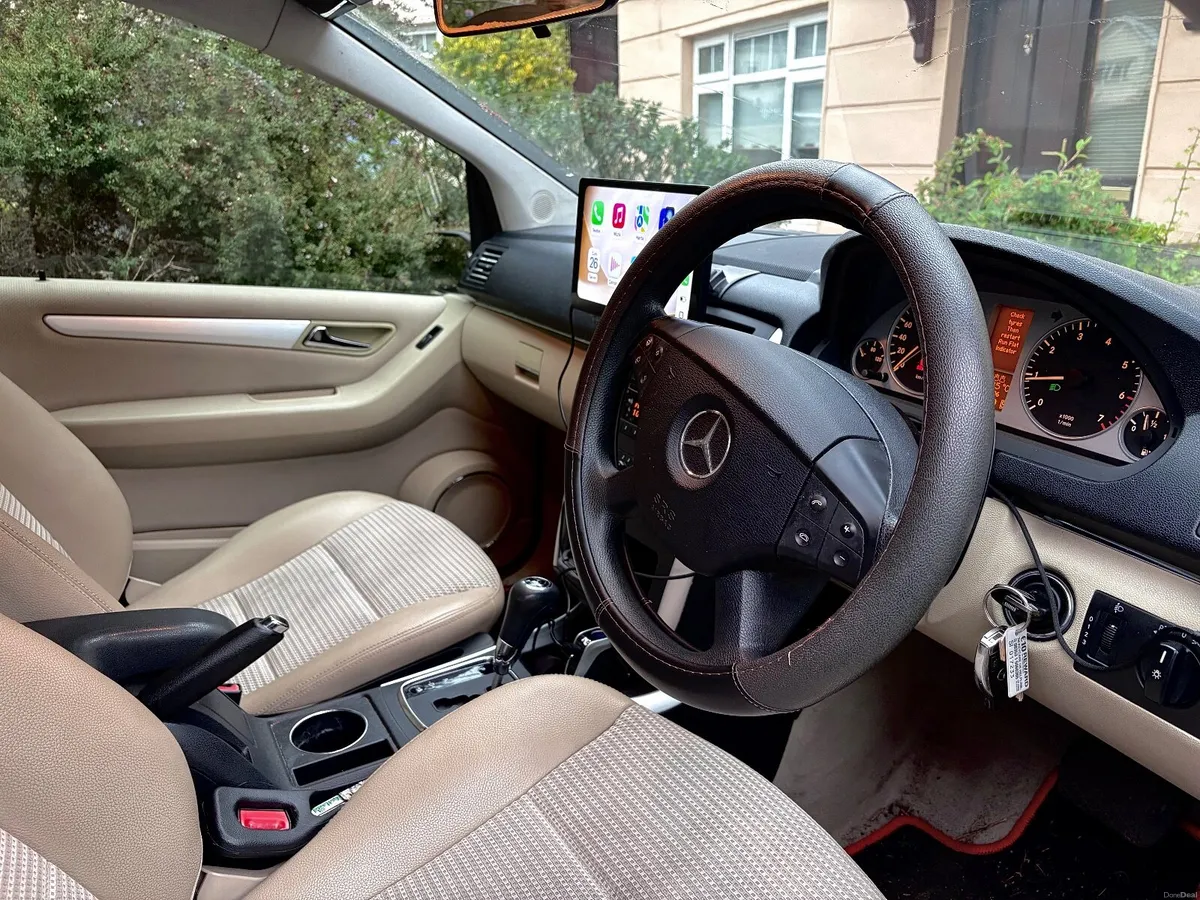 Mercedes B150 Automatic | 130k km | CarPlay | - Image 3