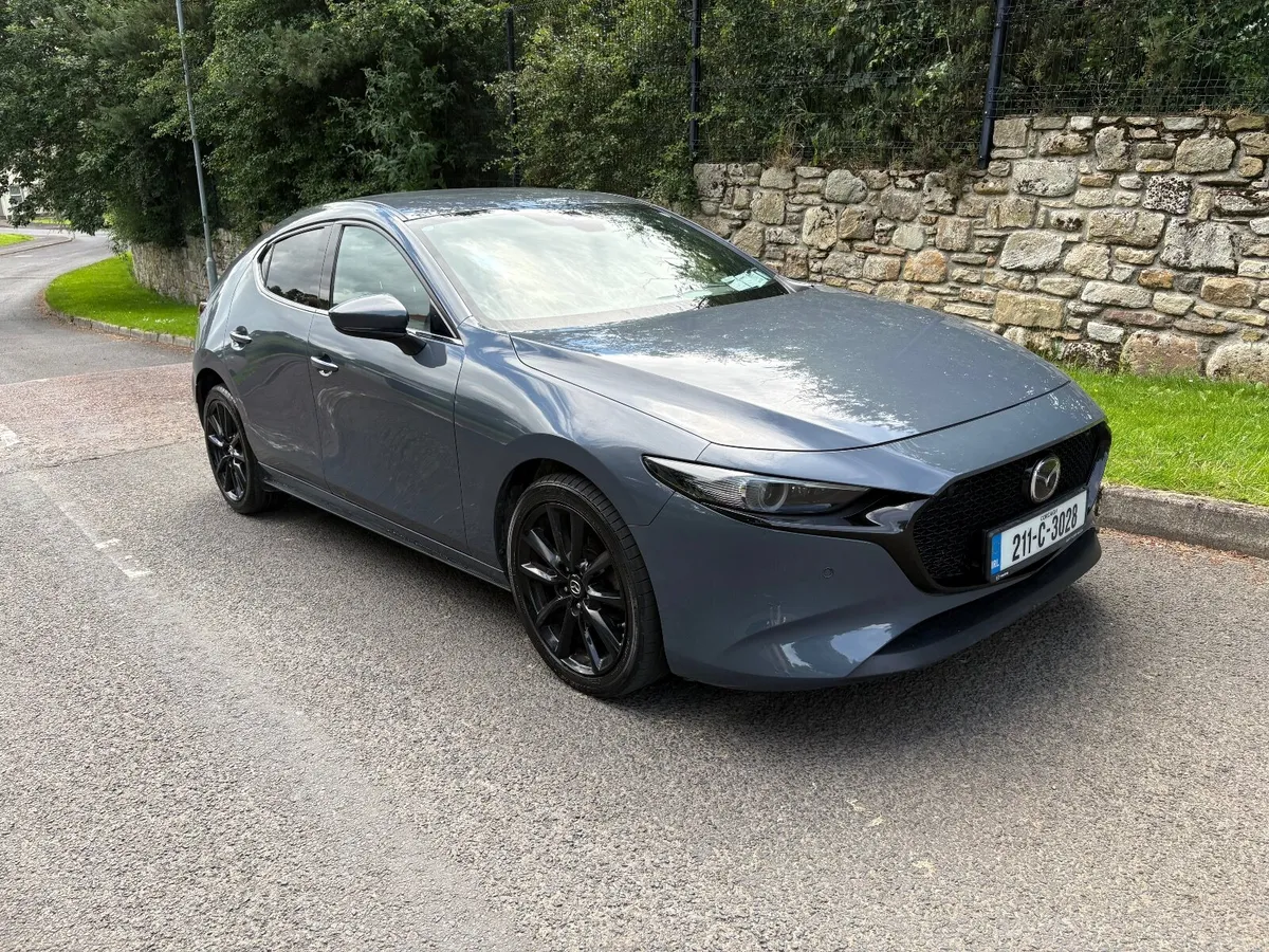 Mazda Mazda3 2021 - Image 2