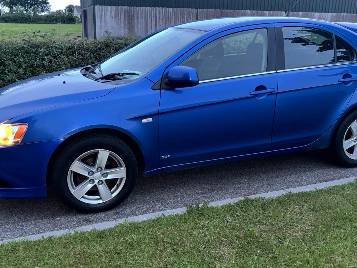2011 Mitsubishi lancer hatch nct 12-26 - Image 4