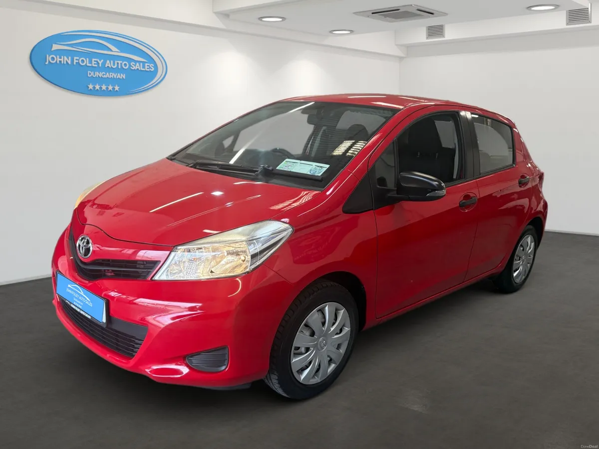 Toyota Yaris 2013 - Image 2