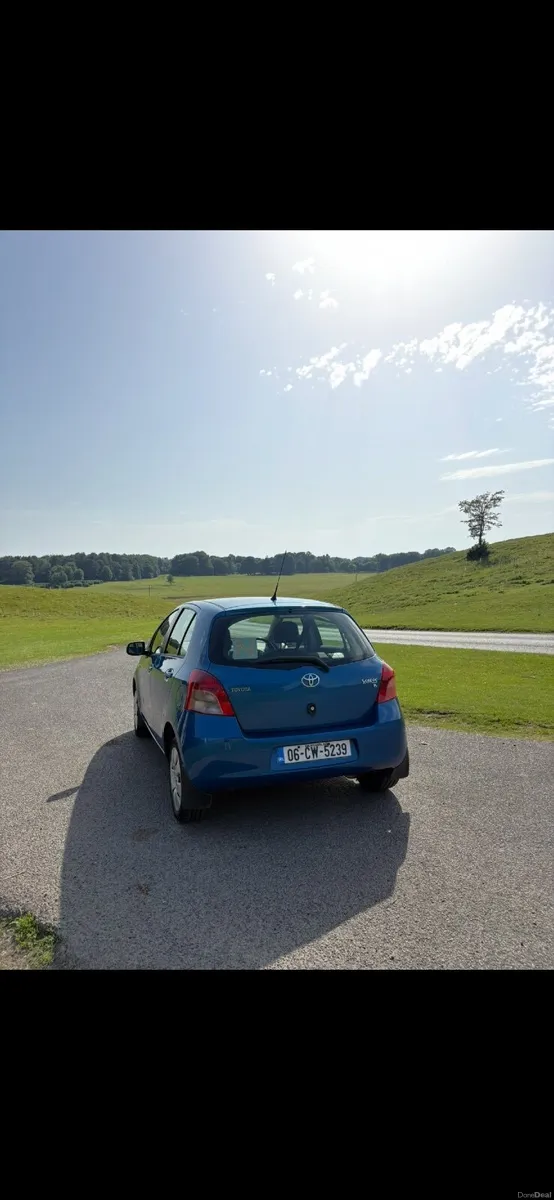 Toyota Yaris 2006 - Image 3