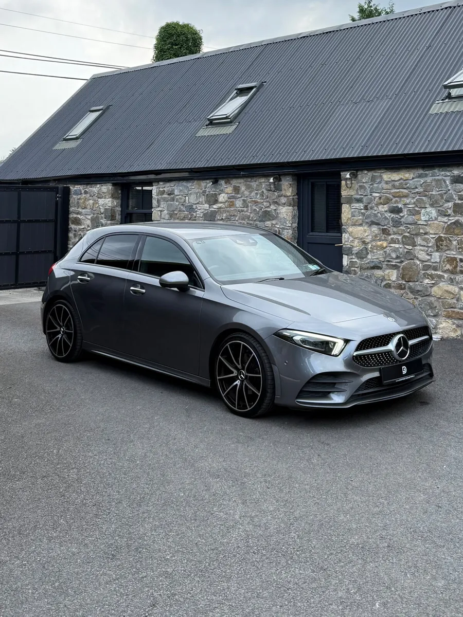 2019 MERCEDES BENZ A180 AMG LINE AUTO - Image 1