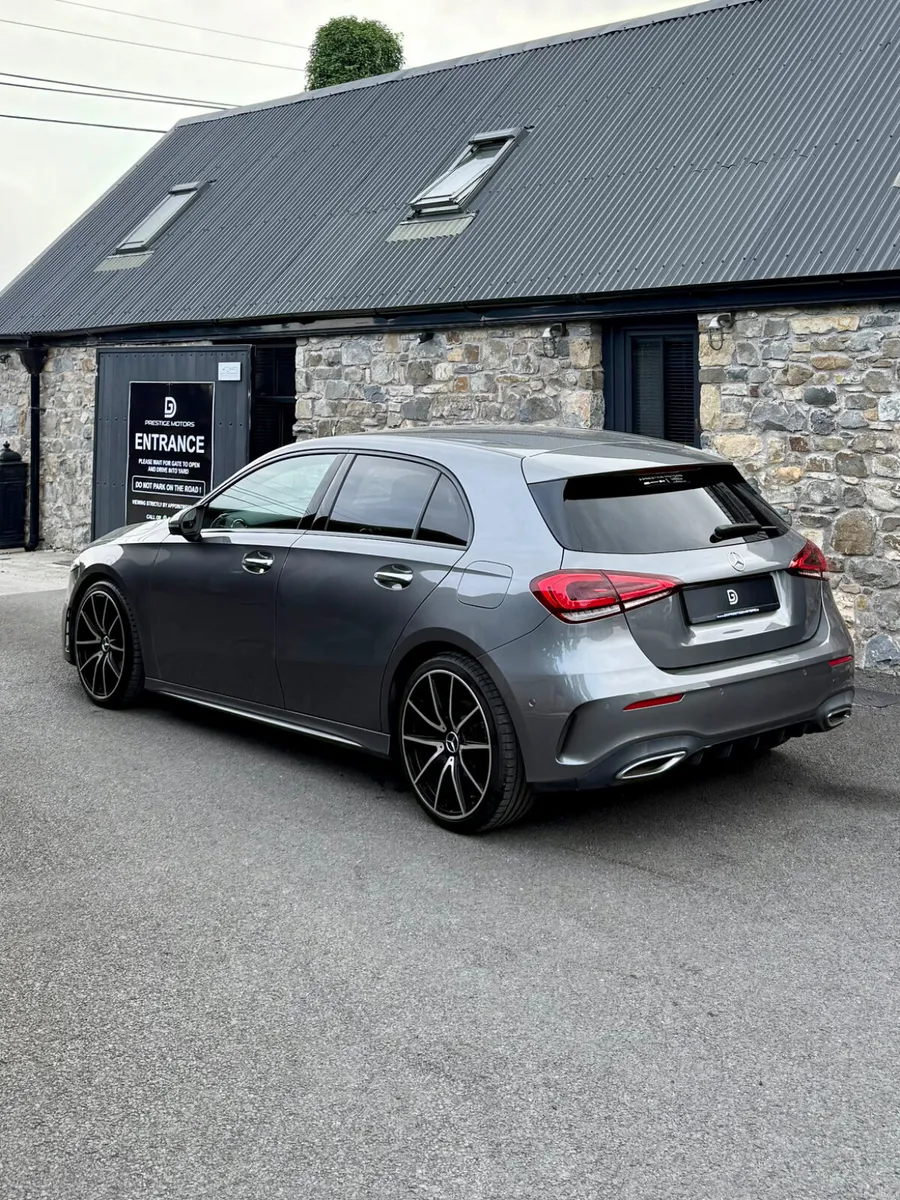 2019 MERCEDES BENZ A180 AMG LINE AUTO - Image 4