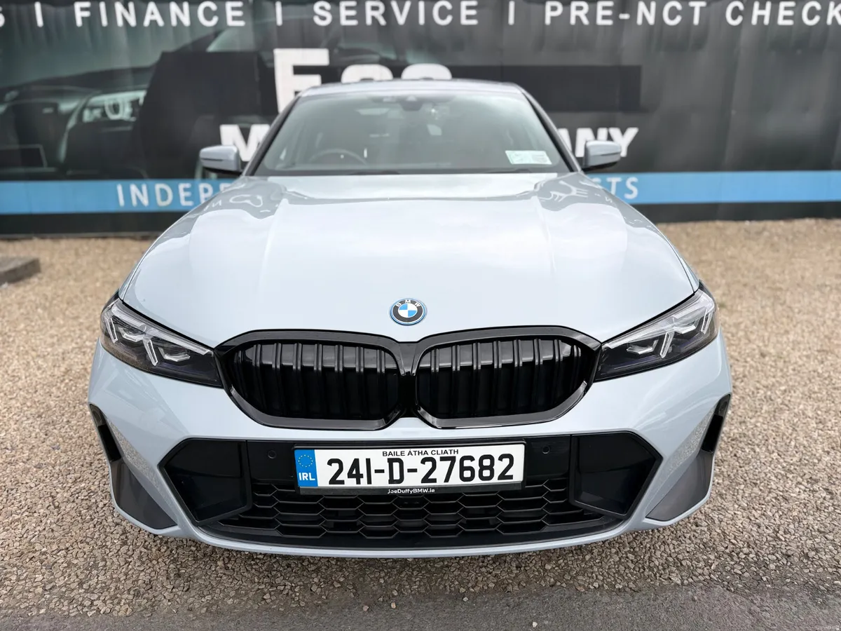BMW 3-SERIES 2024 - 330E - AS NEW ! - Image 2