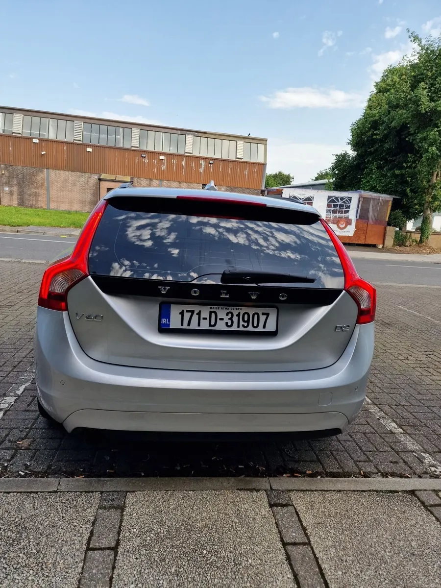 Volvo V60 2017 - Image 4