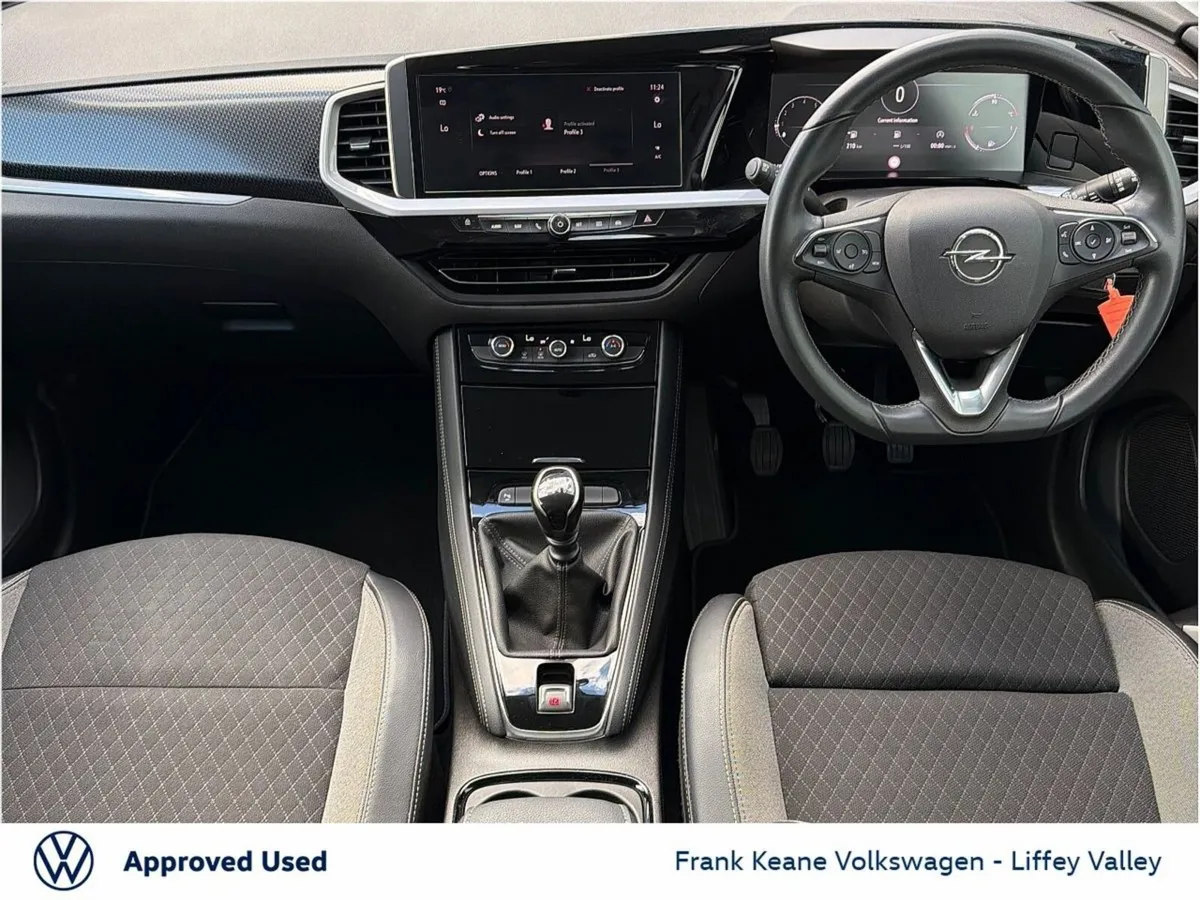 Opel Grandland X SRI-1.2 130BHP - Image 2