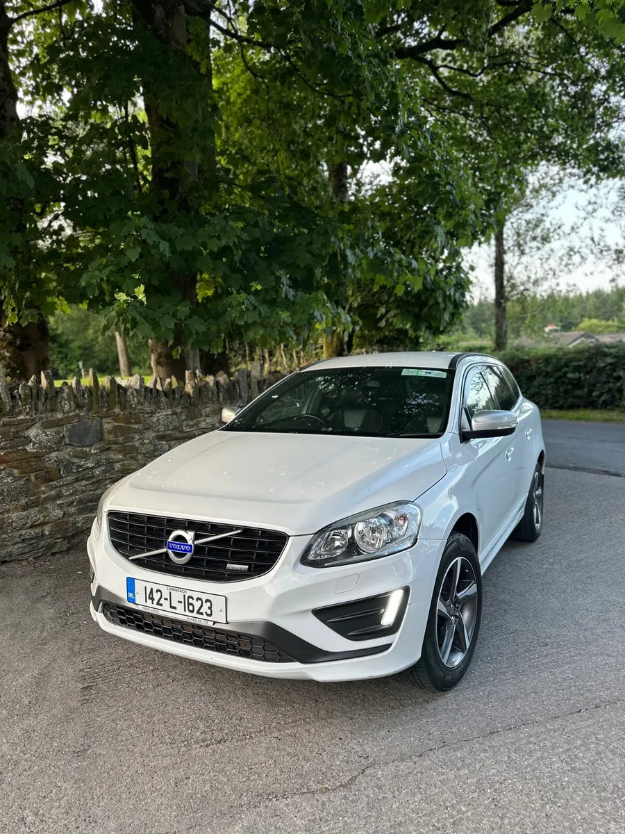 2014 Volvo XC60 R-Design D4 181BHP - Image 2