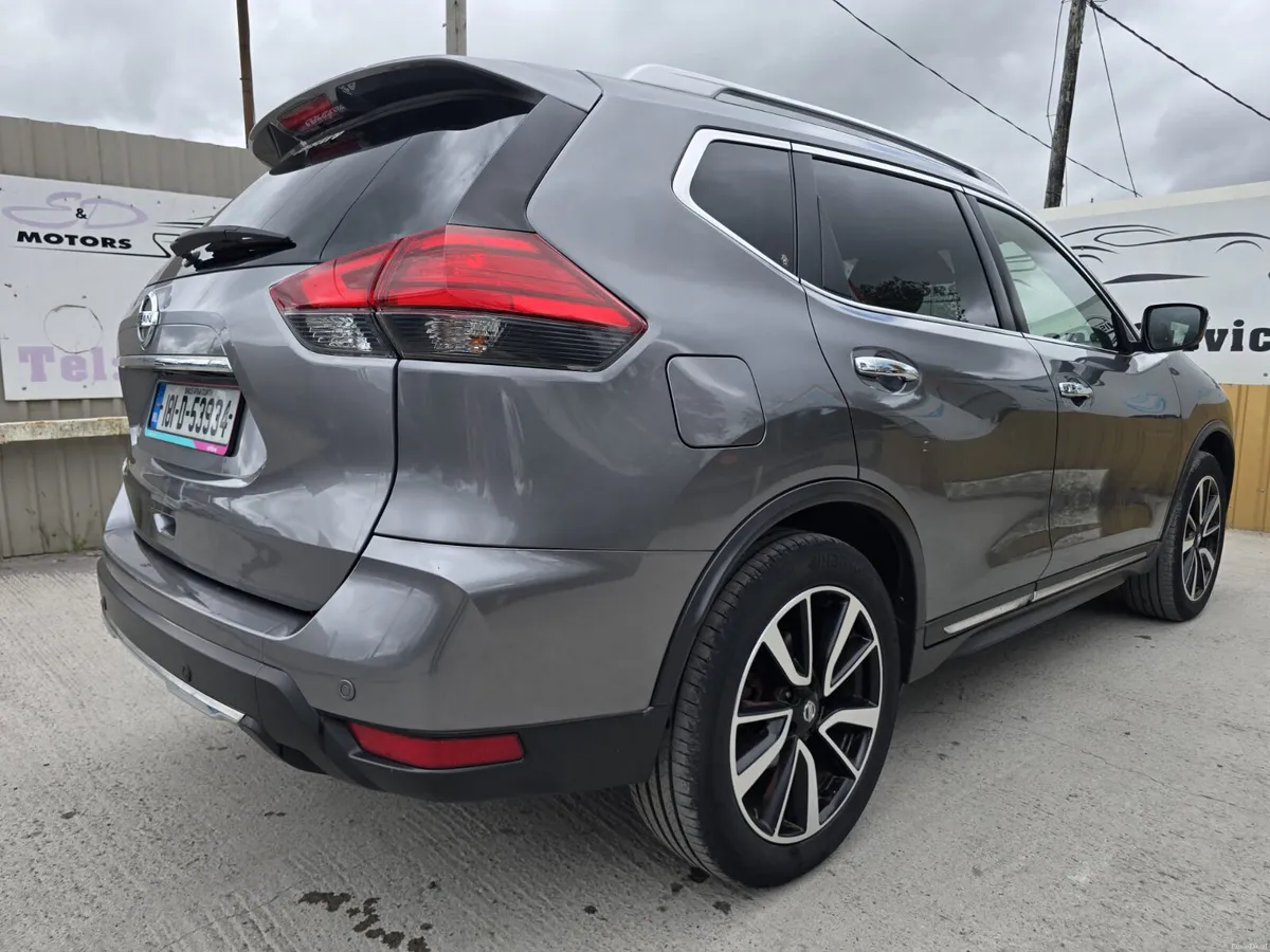 181 Nissan X-Trail 1.6 Petrol Tekna 7 Seater - Image 6