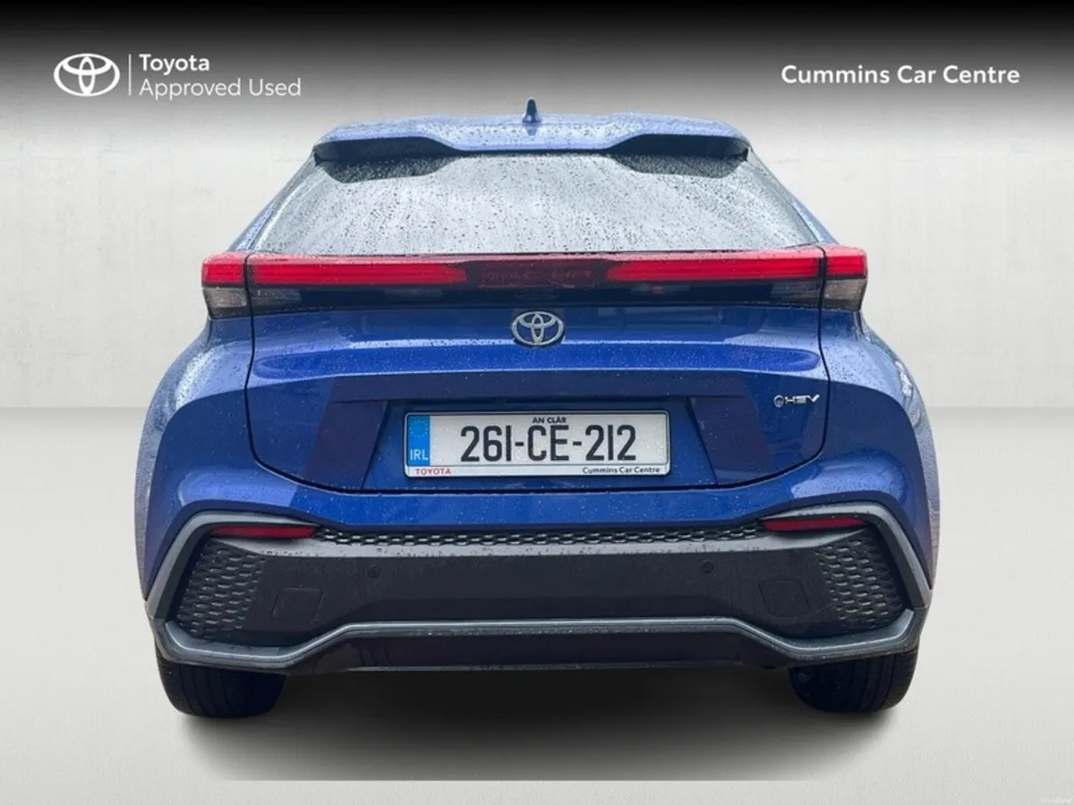 Toyota C-HR C-HR HEV Sport - Image 4