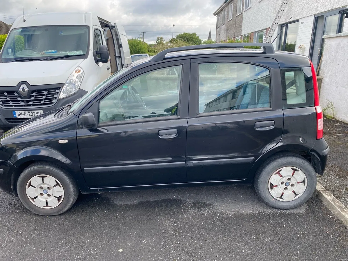 Car - Image 4