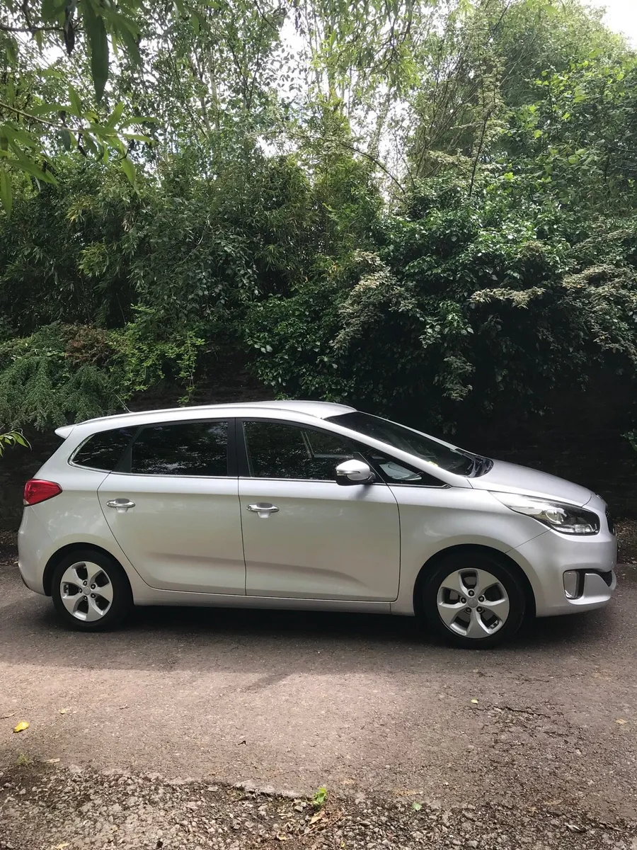 Kia Carens 7 Seater - Image 2