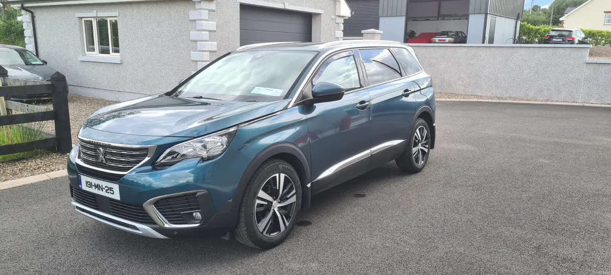PEUGEOT 5008 FULL SEVEN SEETER - Image 2