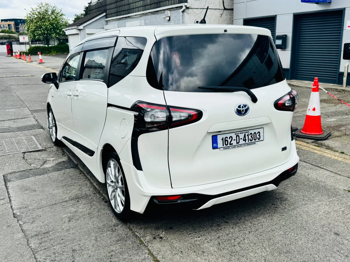 SUPERB TOYOTA SIENTA AUTO HYBRID 7SEATS NEW NCT 28 - Image 6