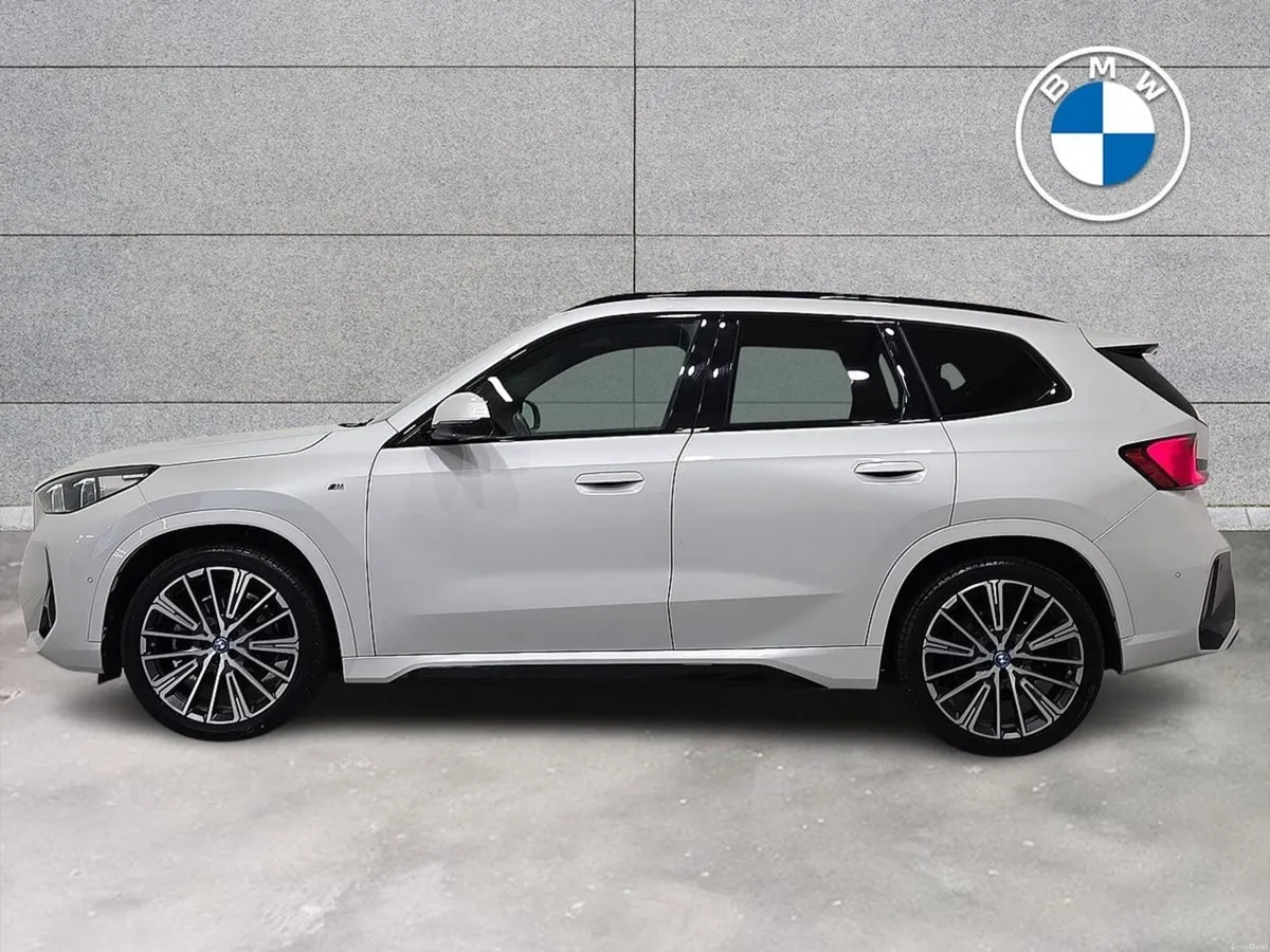 BMW iX1 xDrive30 M Sport - Image 4
