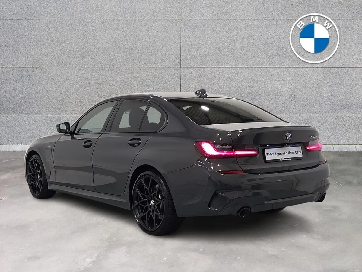 BMW 3-Series 330e M Sport Pro Edition - Image 3