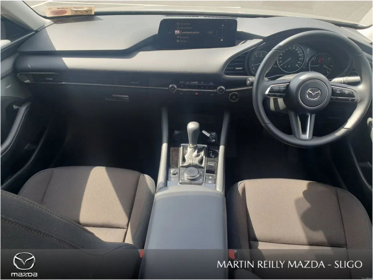Mazda Mazda3 e-Skyactiv X Exclusive-Line SUNR - Image 2