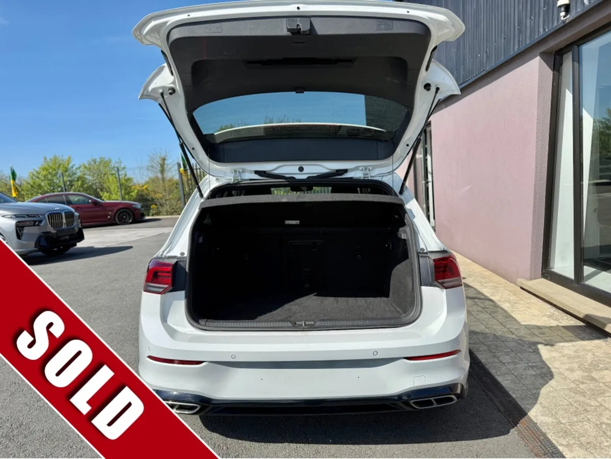 Volkswagen Golf 2.0 TDI R-LINE HIGH SPEC - Image 4