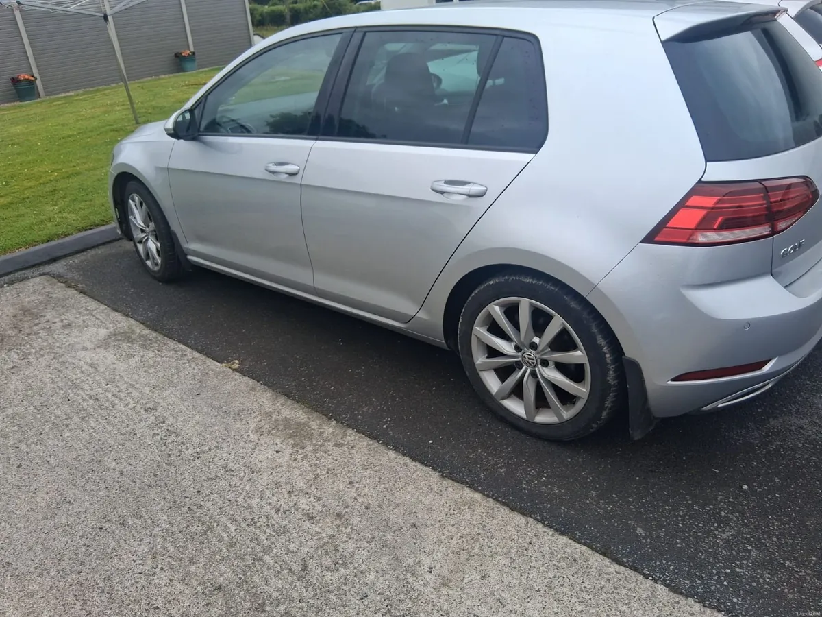 Volkswagen Golf Highline 2020 1.6TDi - Image 1