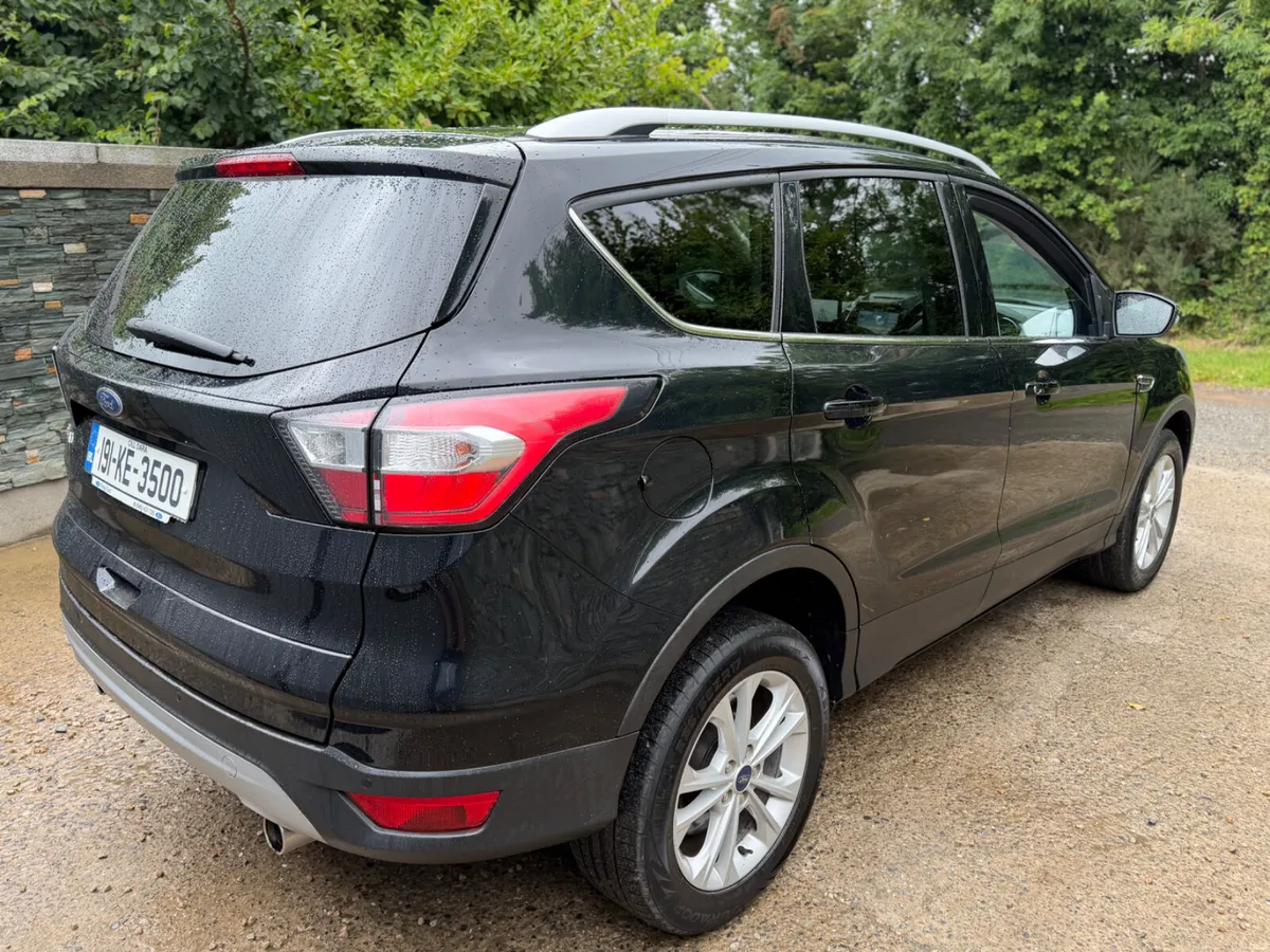 Ford Kuga 2019 Crew cab new doe - Image 3
