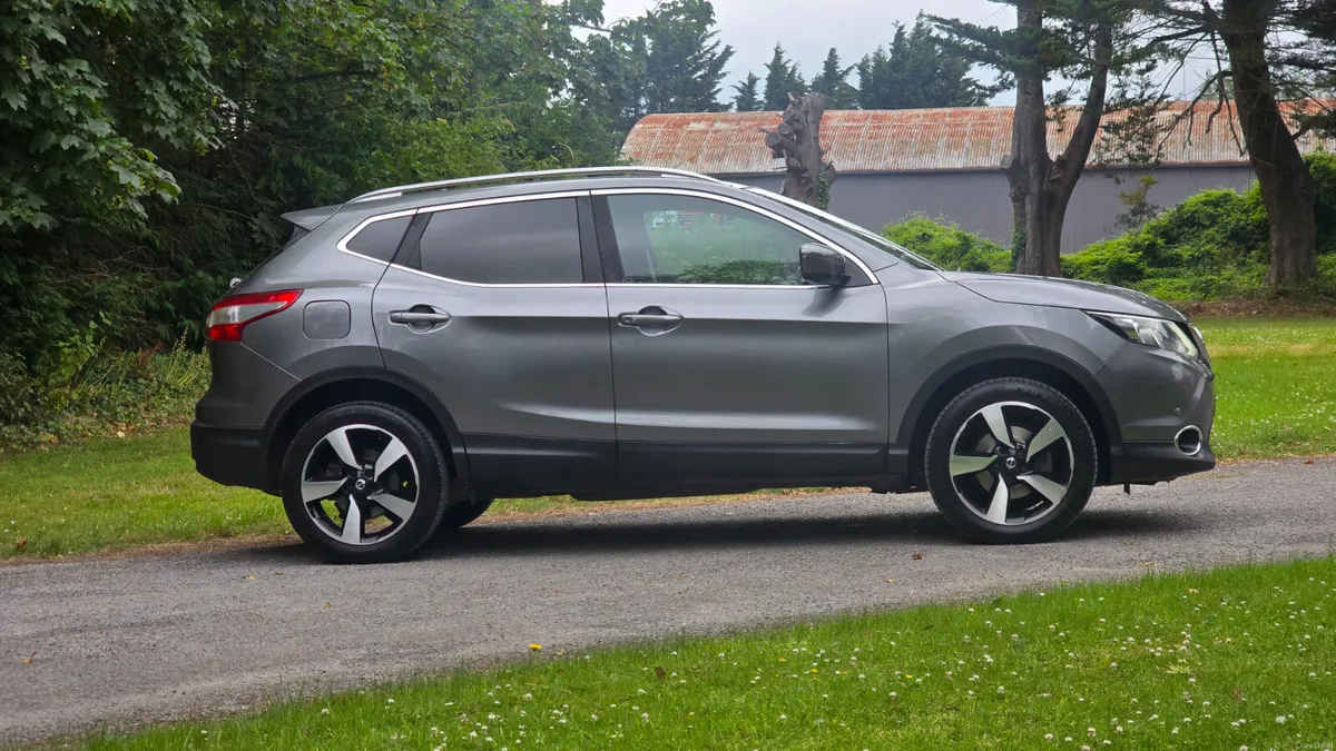 2017 Nissan Qashqai 1.5 Dci SV Trim - Image 5