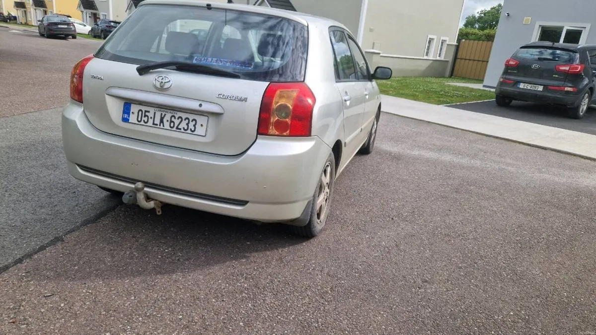 Toyota corolla 1.4 petrol - Image 4