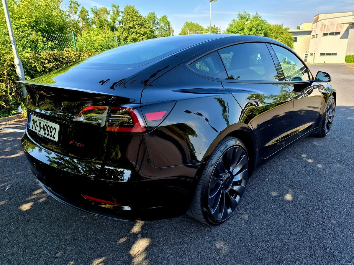 2021 TESLA MODEL 3 PREFORMSNCE AWD - Image 4
