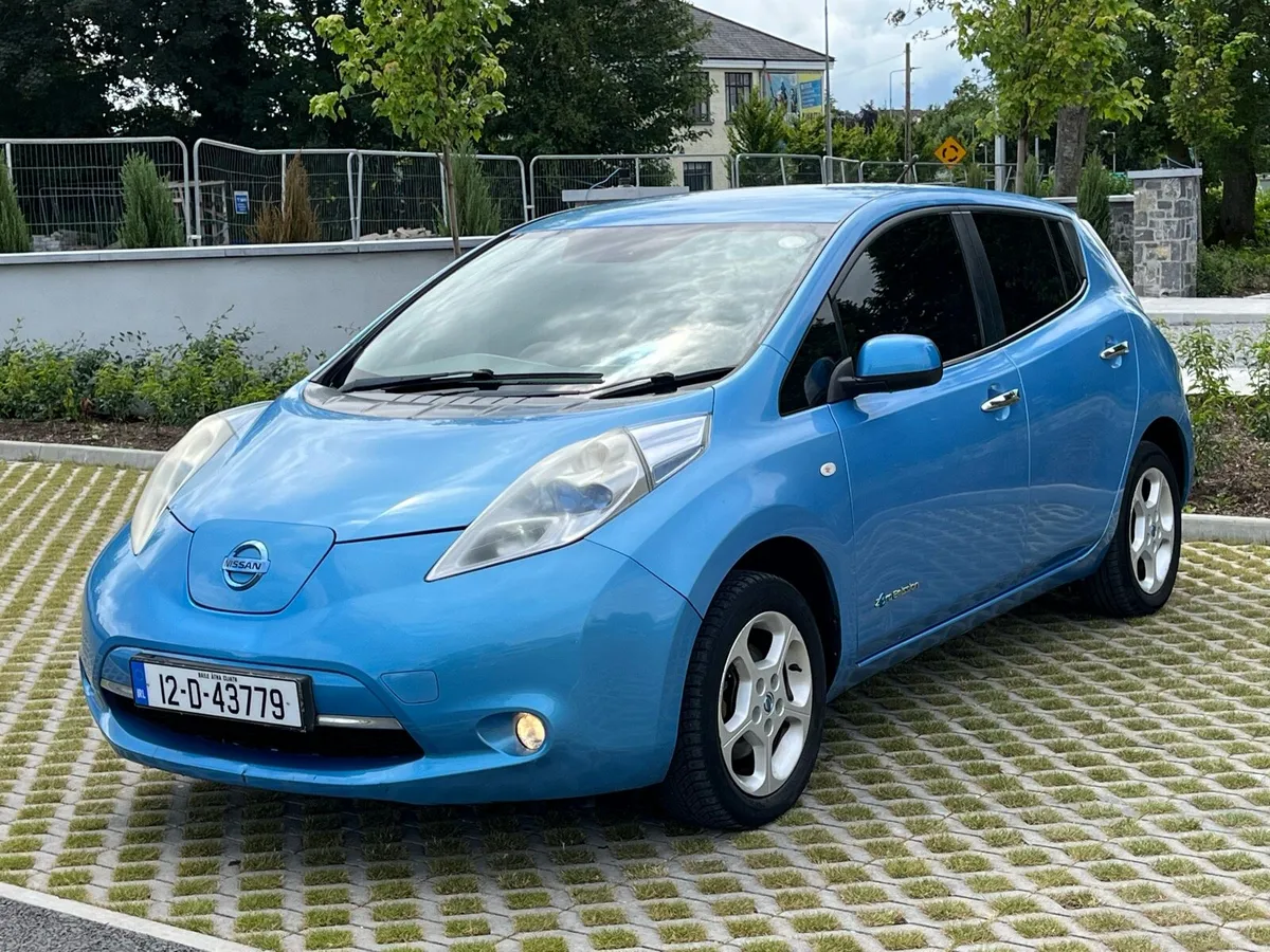 Nissan leaf (€1750) - Image 1