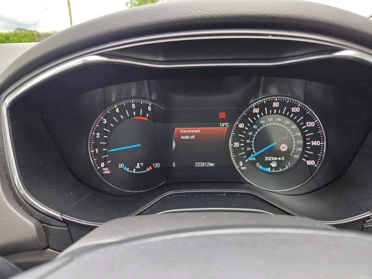 Car - Image 5