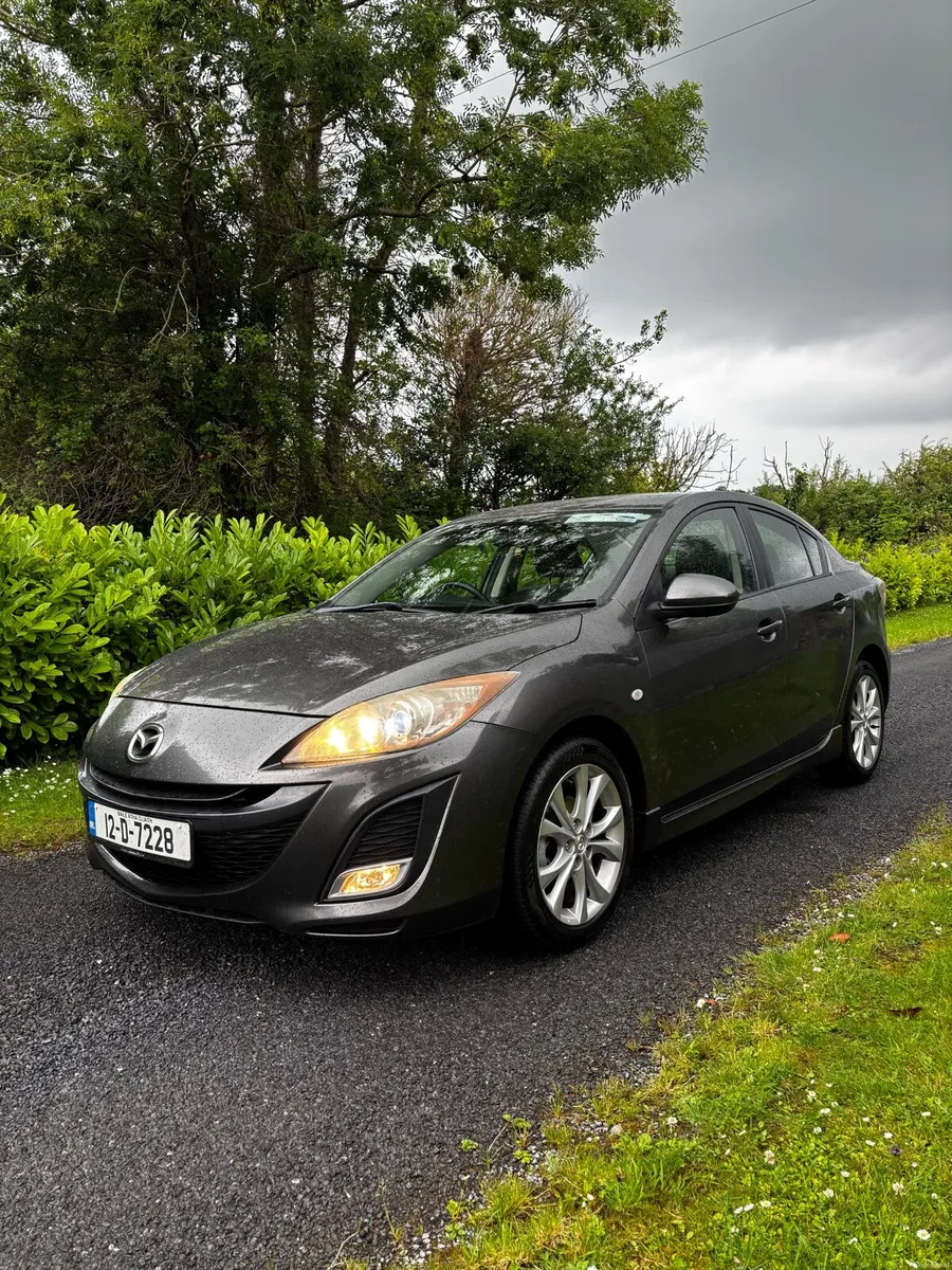 2012 Mazda 3 - Image 3