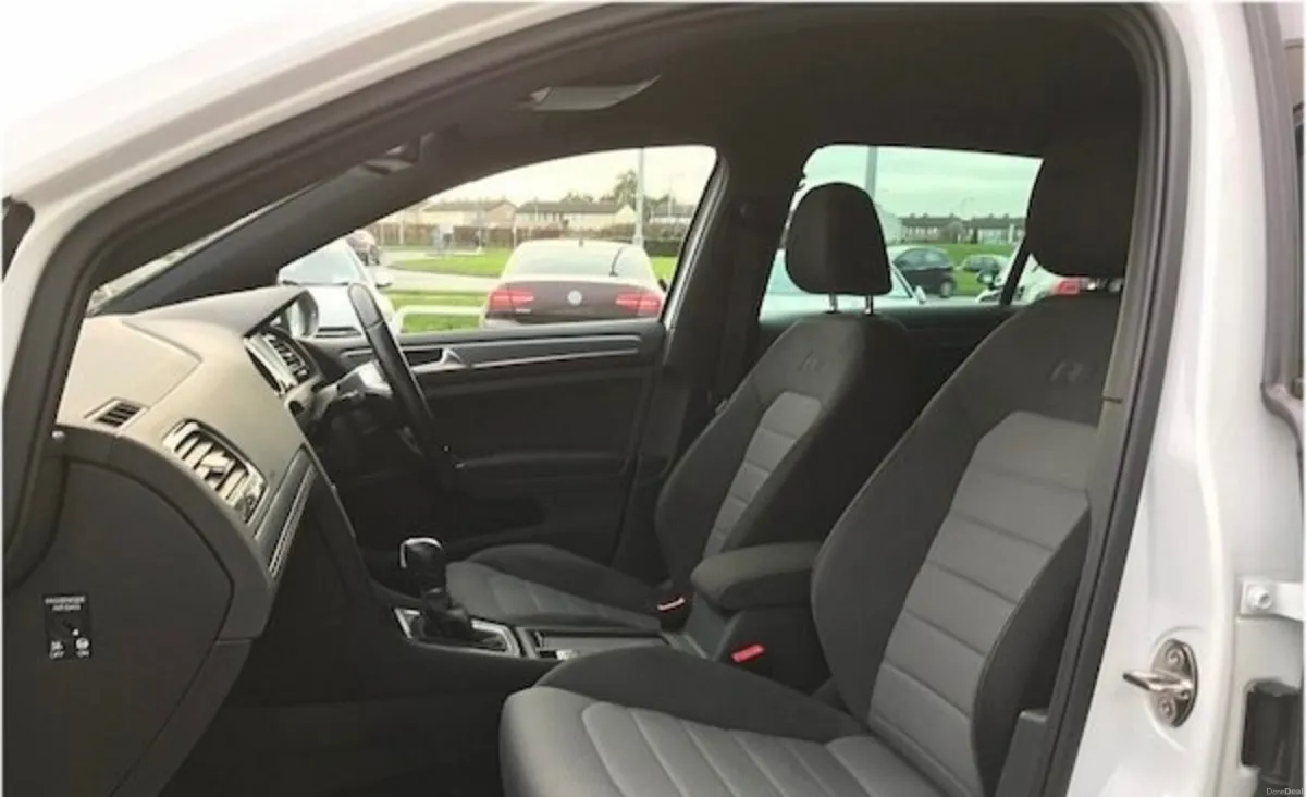 Volkswagen Golf 2014 R-LINE - Image 3