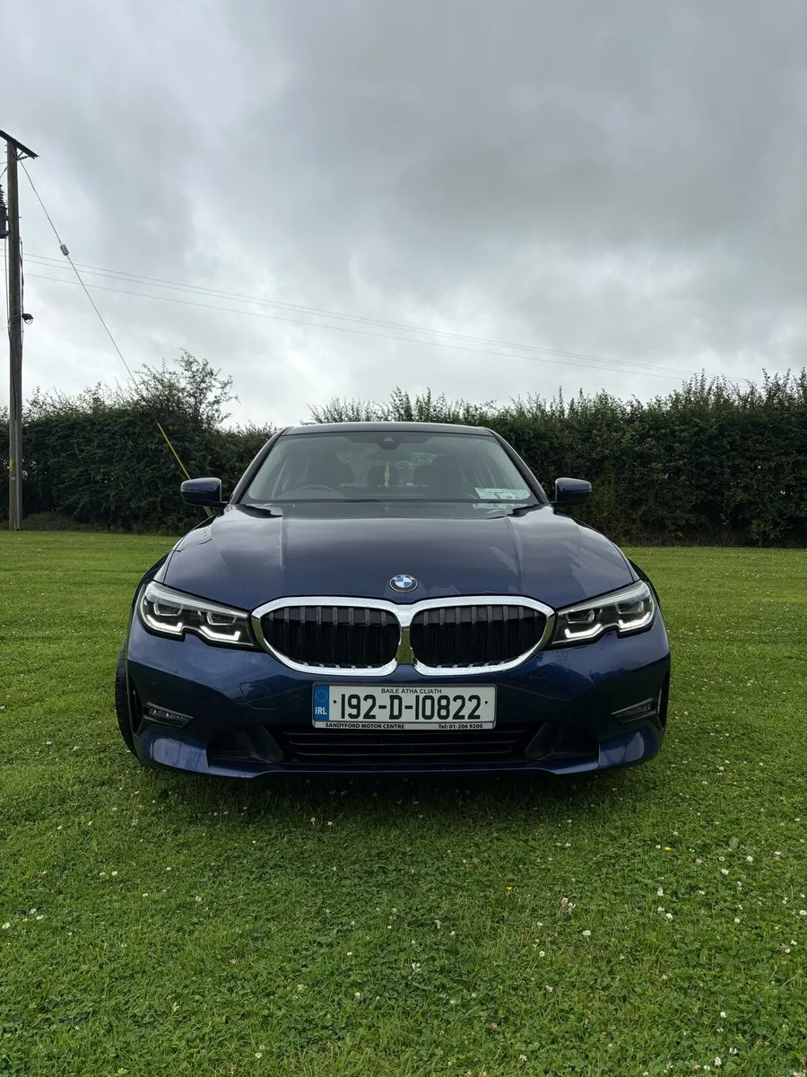 BMW 3 SERIES - Image 4