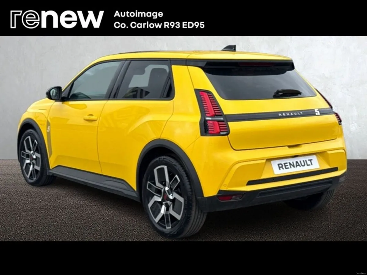 Renault 5 E-Tech Techno 52kWh E-Tech Electric - Image 3