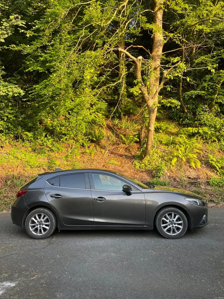 Mazda 3, 2.0L Petrol - Image 3