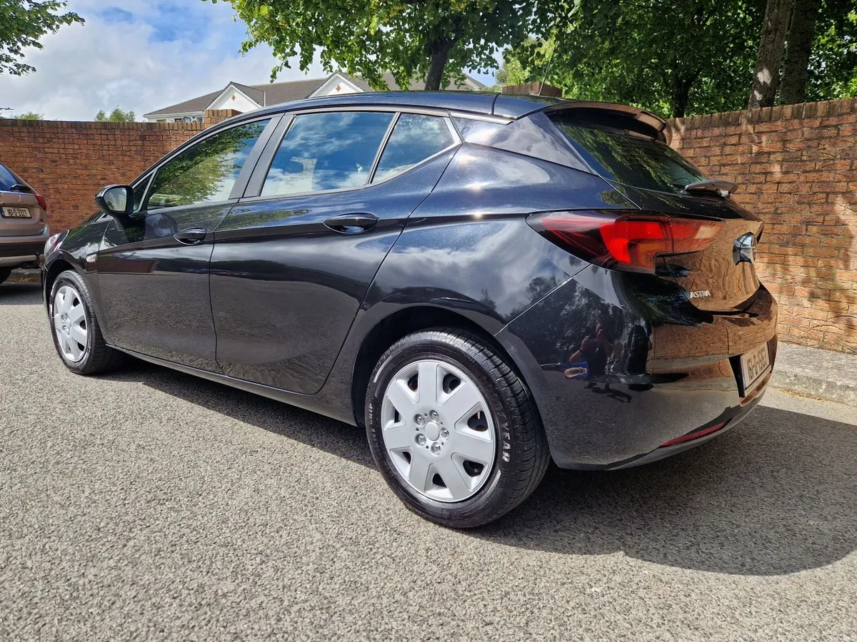 Opel Astra 2016 1.6 Diesel - NCT 05/27 - Image 3