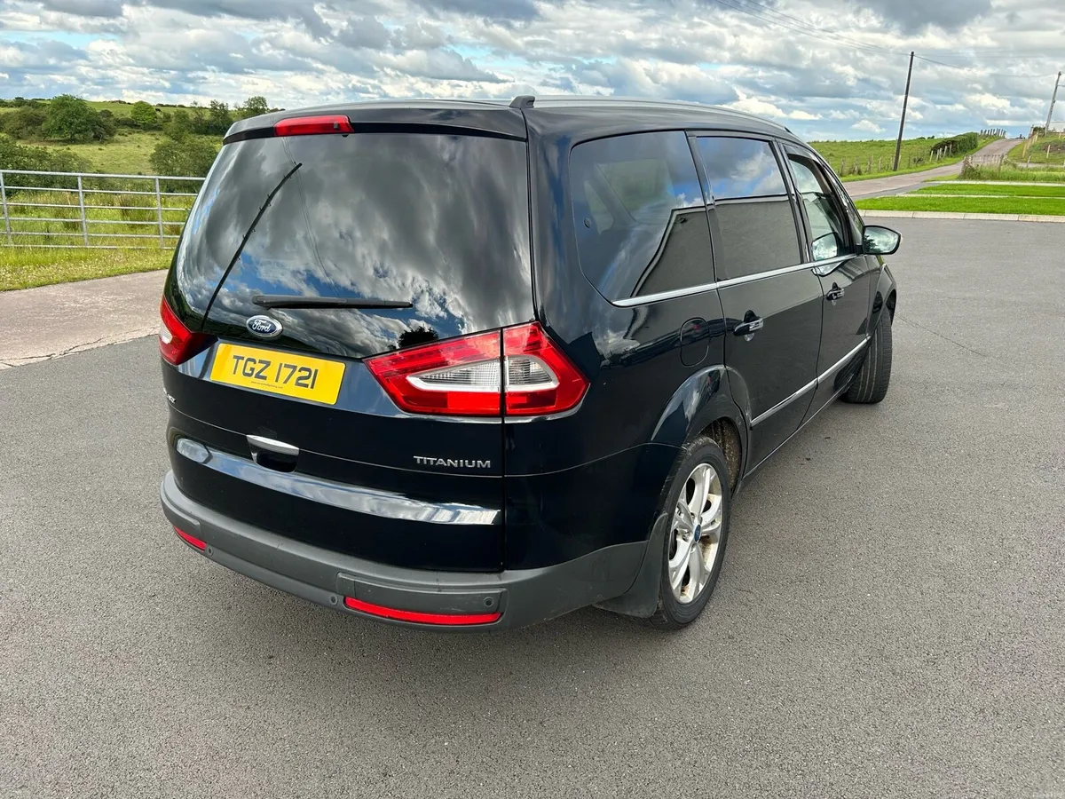 Ford Galaxy 2.0 TDCI titanium 5 door 2012 - Image 4