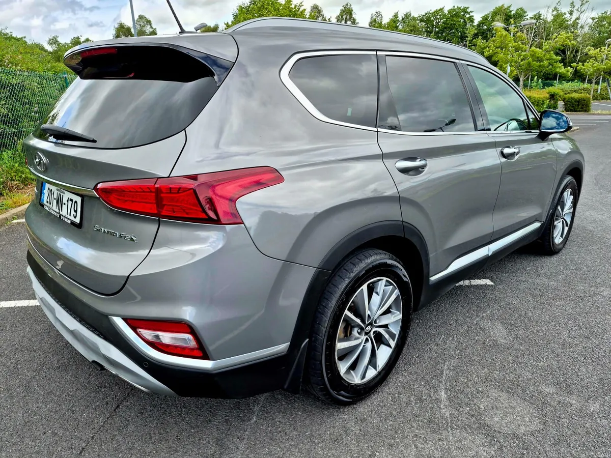 2020 HYUNDAI SANTA FE  EXECUTIVE PLUS  7 SEATER - Image 4