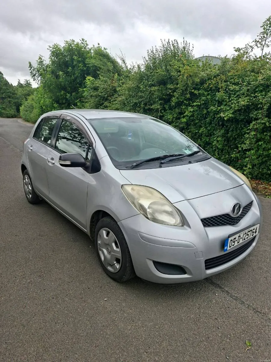 TOYOTA YARIS AUTOMATIC - Image 1