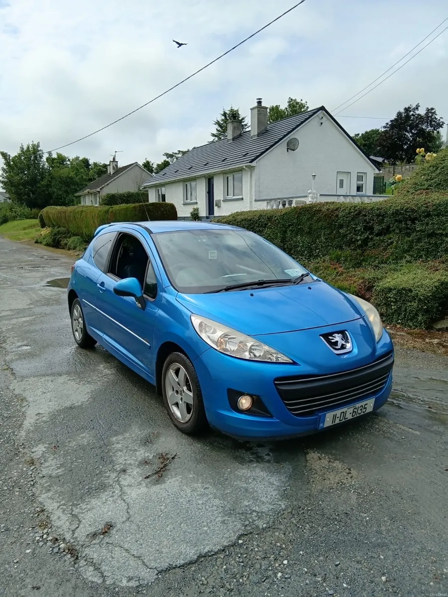 2011 Peugoet 207 - Image 2