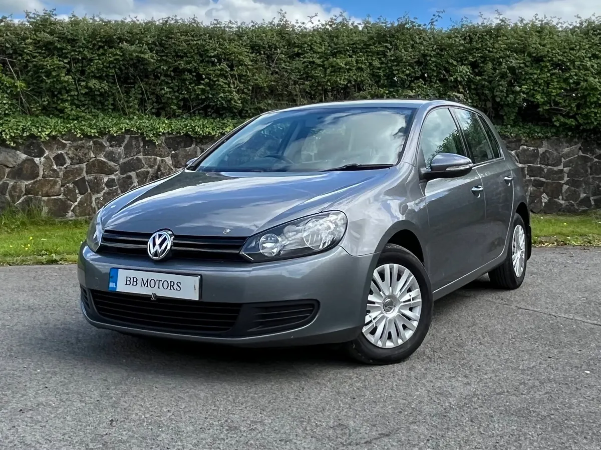 Volkswagen Golf 1.6 TDI 105BHP TRENDLINE - Image 2