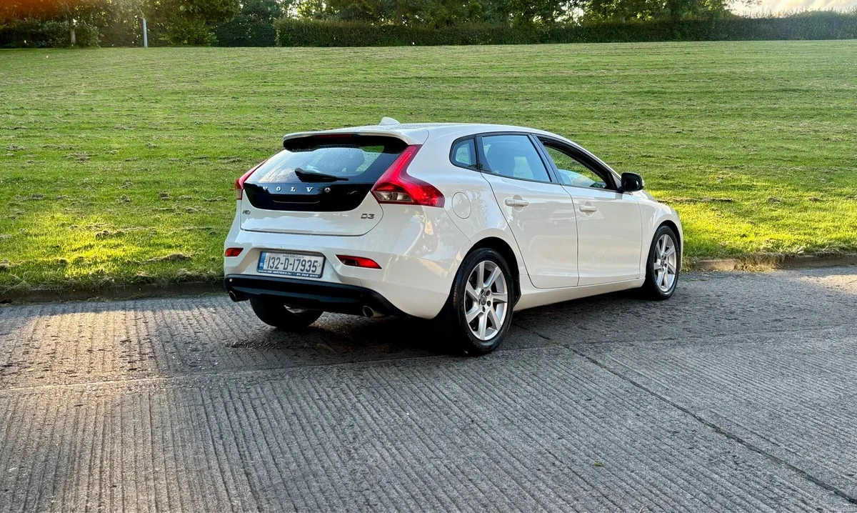 Volvo V40 2013 2.0 Diesel 150BHP Manual NCT 5/27 - Image 6