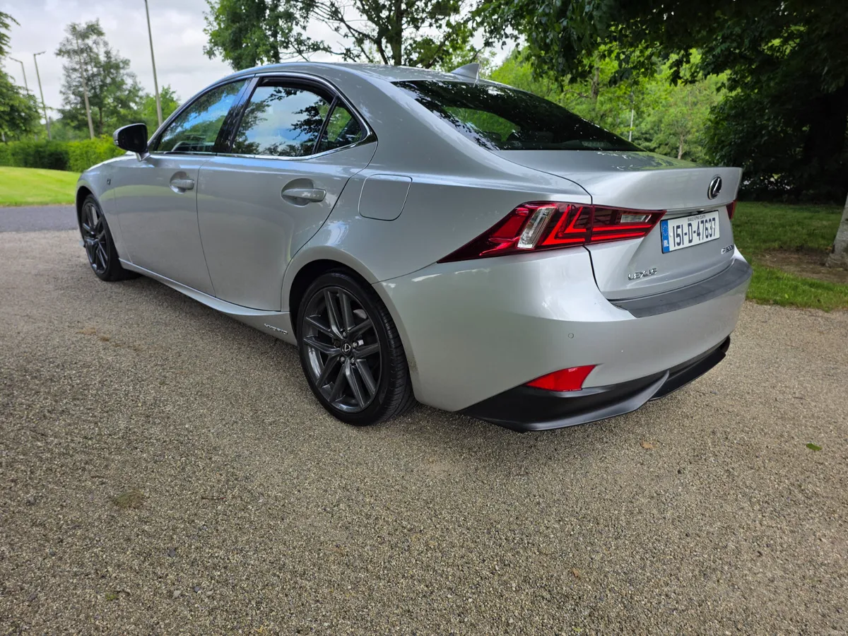 LEXUS IS 2.5 HYBRID / F-SPORT / TOP SPEC / LOW MIL - Image 4