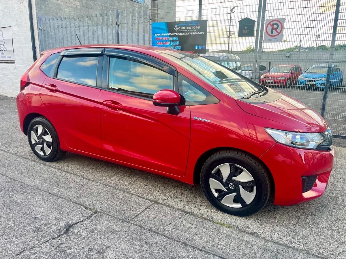 Honda fit Automatic hybrid - Image 4