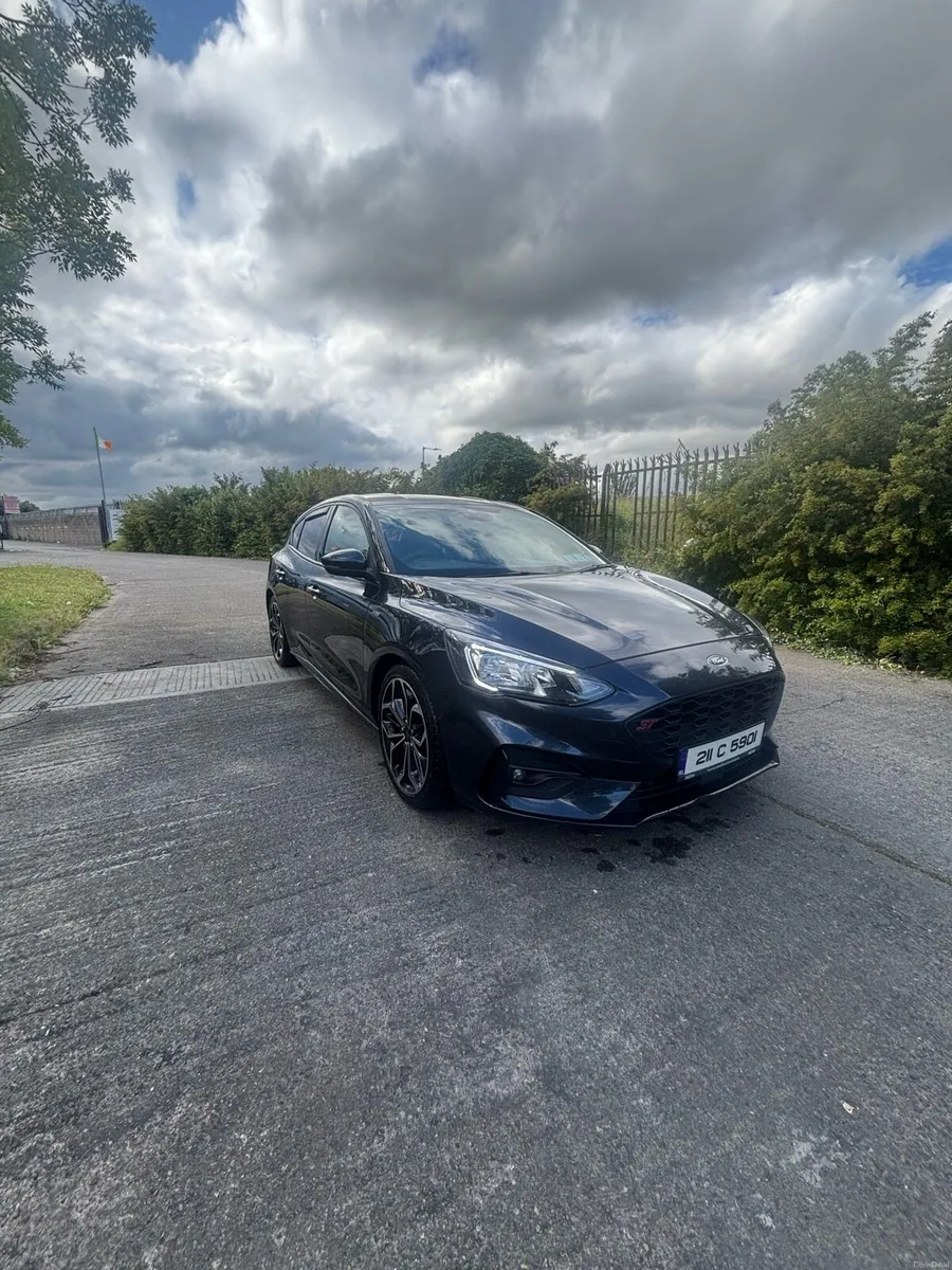 Ford focus - Image 2