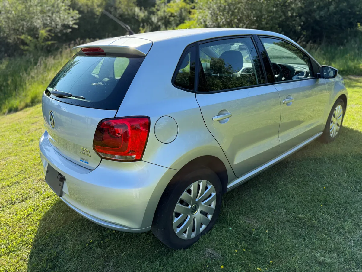 VW POLO (2012) 1.2L BLUE MOTION VERY LOW MILEAGE - Image 5
