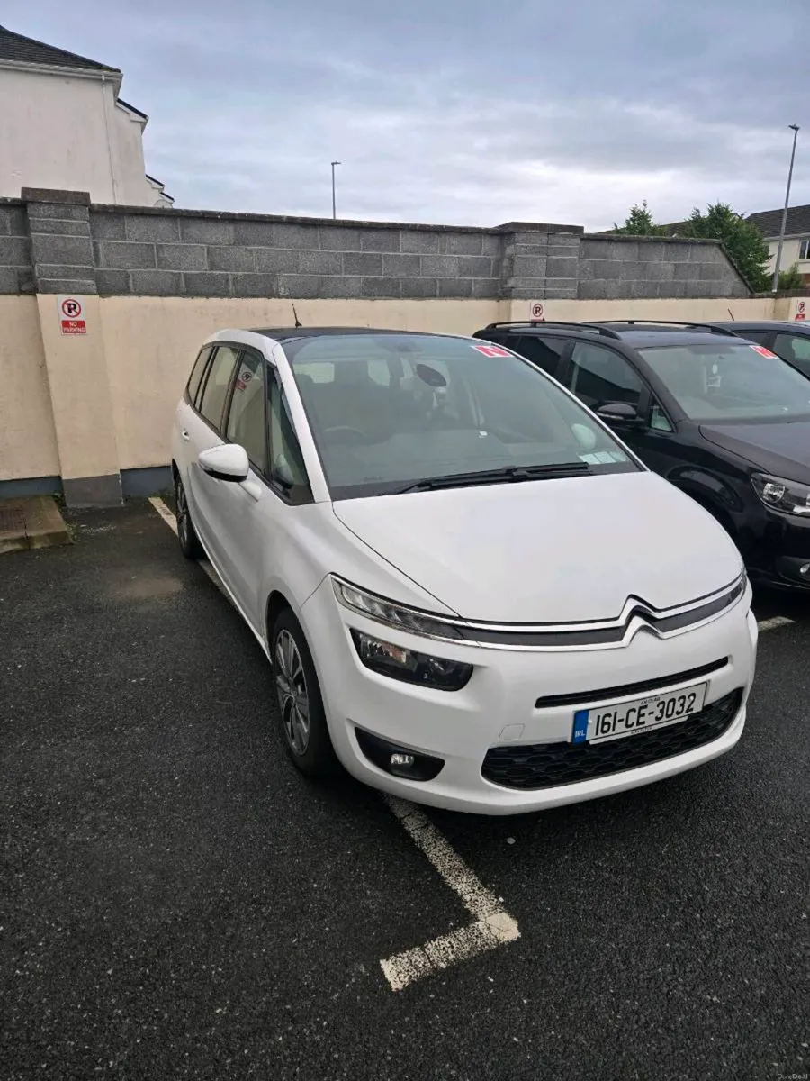 🚗 Citroën Grand C4 Picasso 2016 - Image 1