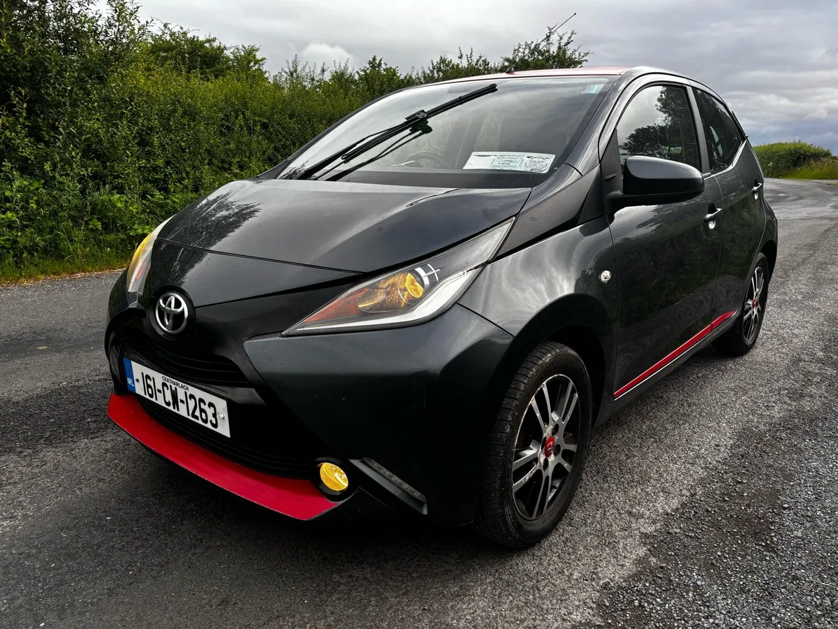 2016 Toyota Aygo - Image 2
