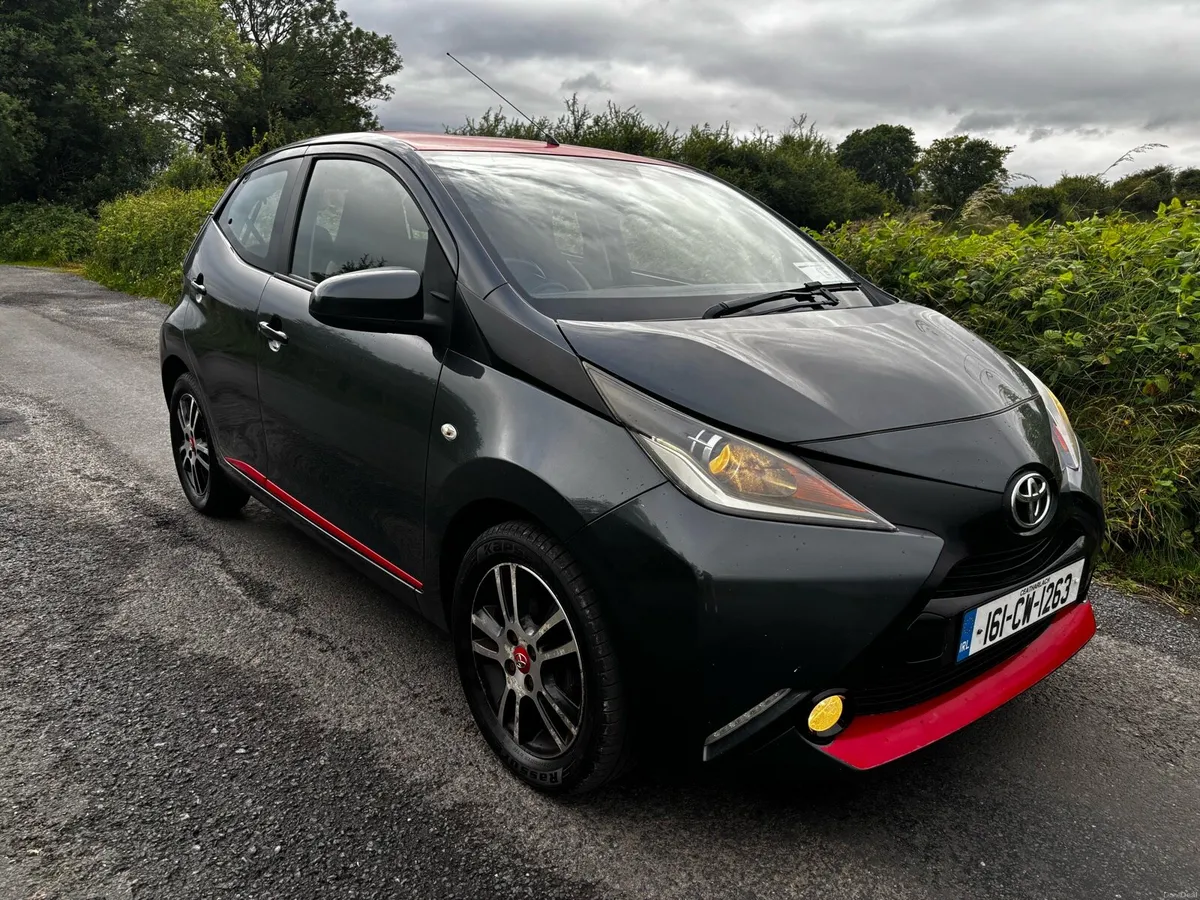 2016 Toyota Aygo - Image 1