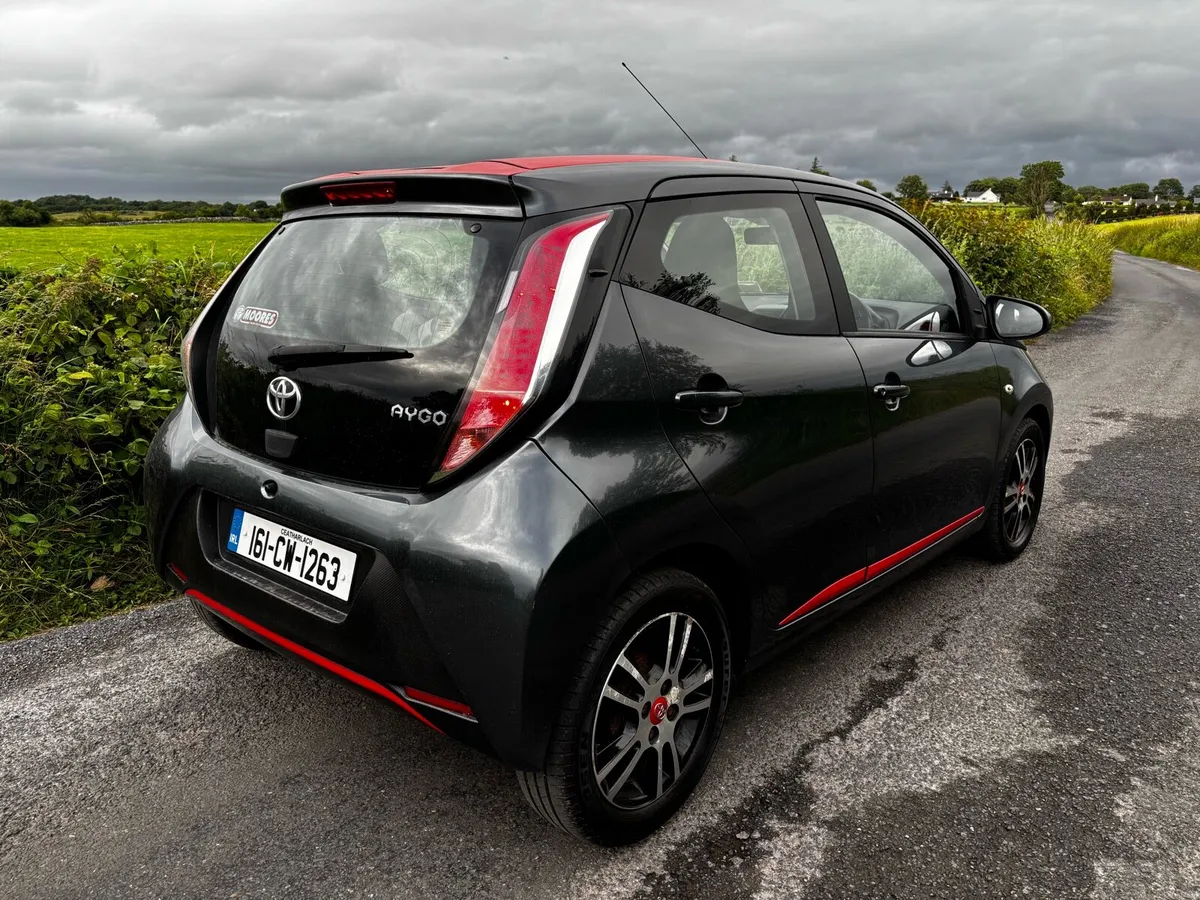 2016 Toyota Aygo - Image 4