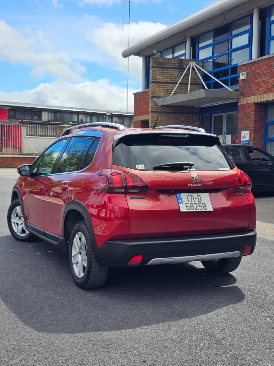 Peugeot 2008  Automatic 2017 - Image 5