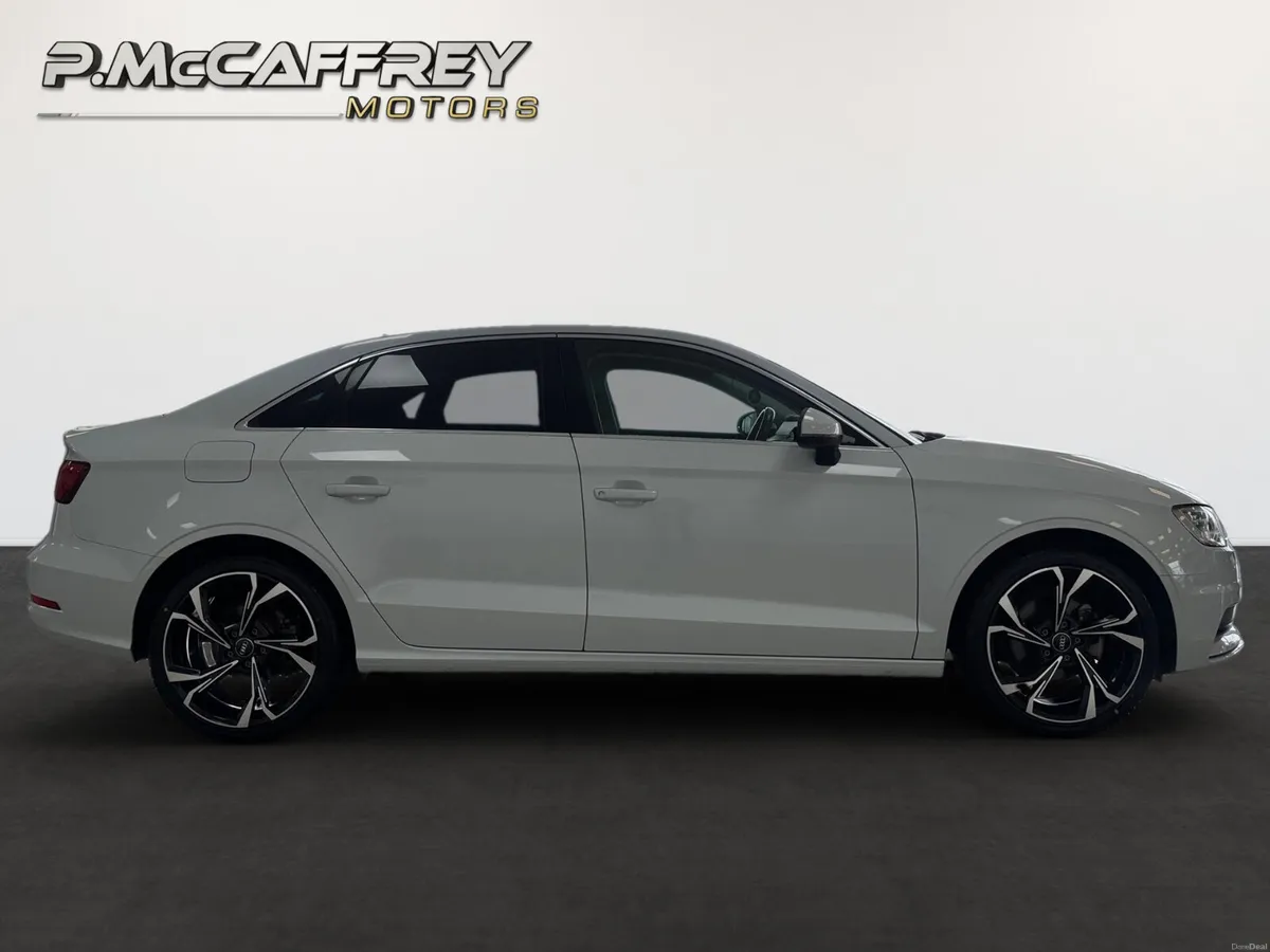 2015 Audi A3 1.4 TFSI S-Tronic Auto Reversing Came - Image 4